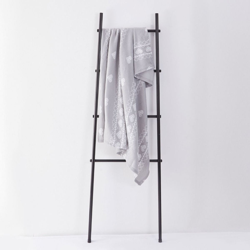 Nordic Grey Heart Fleece Throw