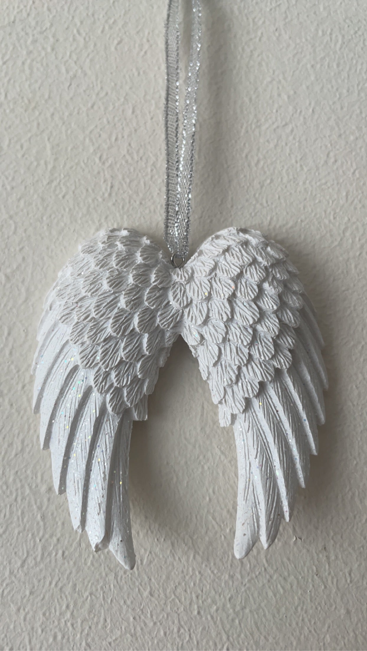 Mini Hanging White Angel Wings
